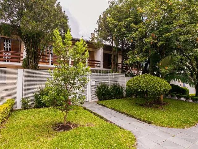 Casa / Sobrado para Venda em Curitiba/PR Ahú 3 Quartos