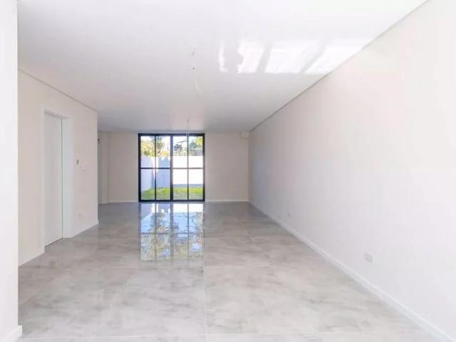 Casa / Sobrado para Venda em Curitiba/PR Ahú 3 Quartos