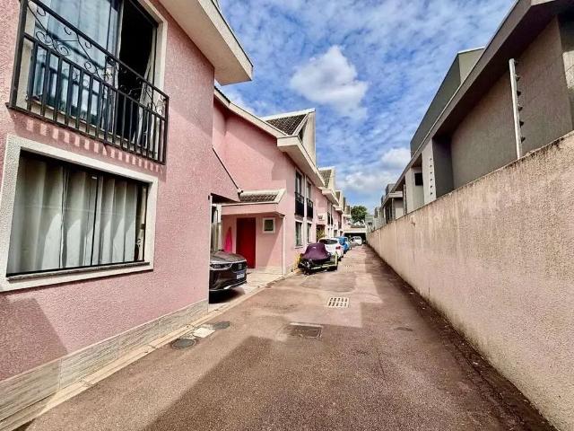Casa / Sobrado para Venda em Curitiba/PR Alto Boqueirão 2 Quartos