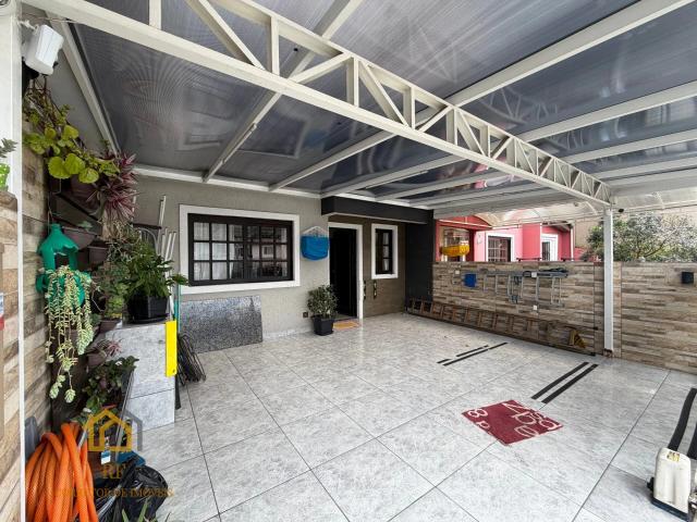 Casa / Sobrado para Venda em Curitiba/PR Alto Boqueirão 3 Quartos