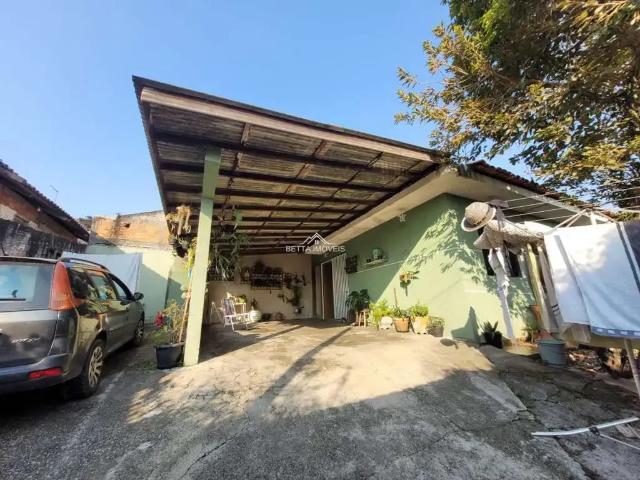 Casa / Sobrado para Venda em Curitiba/PR Alto Boqueirão 3 Quartos