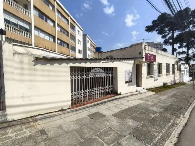 Casa / Sobrado para Venda em Curitiba/PR Alto da Glória 3 Quartos