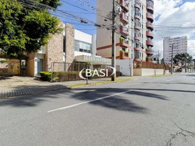 Casa / Sobrado para Venda em Curitiba/PR Alto da Rua XV 4 Quartos