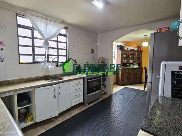 Casa / Sobrado para Venda em Curitiba/PR Bacacheri 4 Quartos