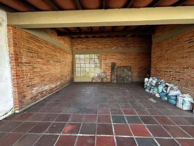 Casa / Sobrado para Venda em Curitiba/PR Bacacheri 4 Quartos