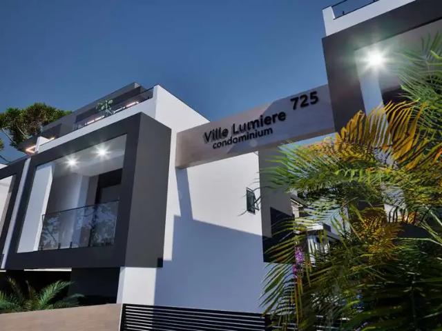Casa / Sobrado para Venda em Curitiba/PR Bacacheri 3 Quartos