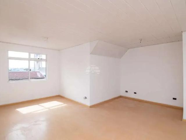 Casa / Sobrado para Venda em Curitiba/PR Bacacheri 3 Quartos