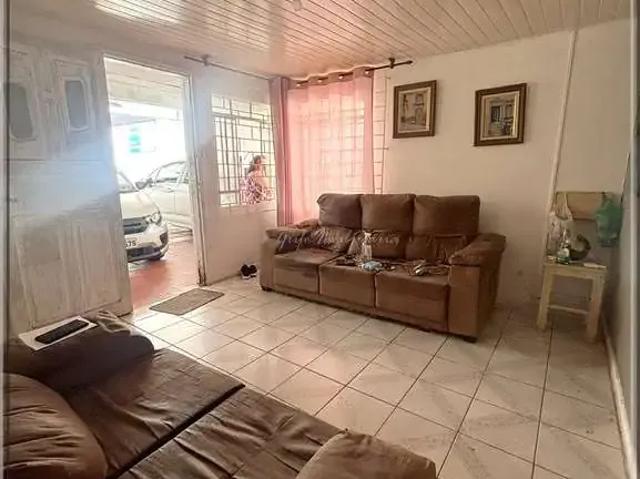 Casa / Sobrado para Venda em Curitiba/PR Bairro Alto 2 Quartos