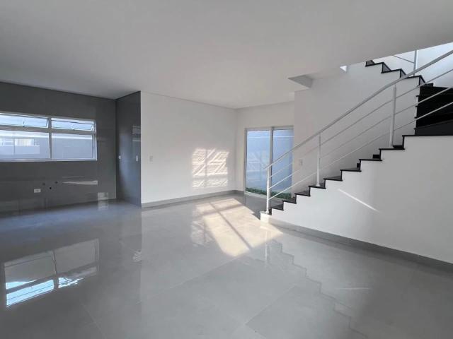 Casa / Sobrado para Venda em Curitiba/PR Bairro Alto 3 Quartos