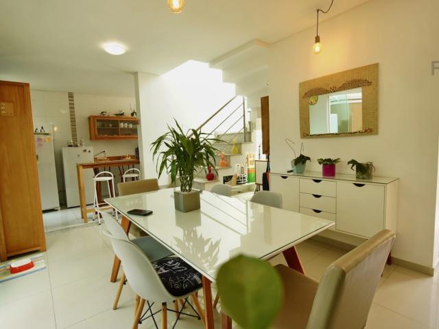 Casa / Sobrado para Venda em Curitiba/PR Barreirinha 3 Quartos