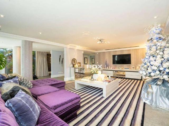 Casa / Sobrado para Venda em Curitiba/PR Batel 3 Quartos