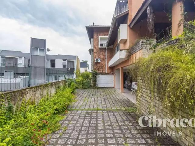 Casa / Sobrado para Venda em Curitiba/PR Bigorrilho 5 Quartos
