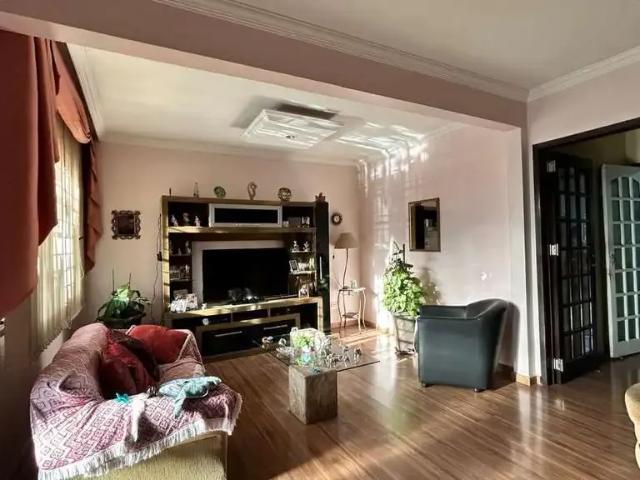 Casa / Sobrado para Venda em Curitiba/PR Boa Vista 4 Quartos