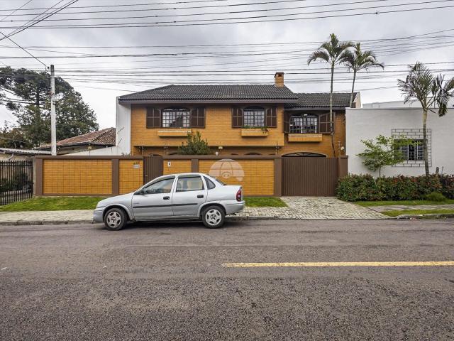 Casa / Sobrado para Venda em Curitiba/PR Ahú 3 Quartos