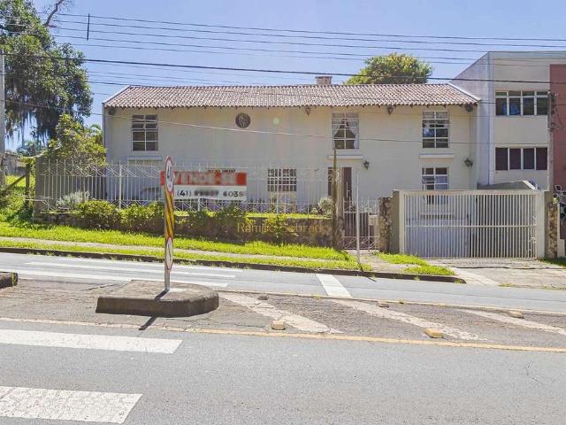 Casa / Sobrado para Venda em Curitiba/PR Bom Retiro 3 Quartos