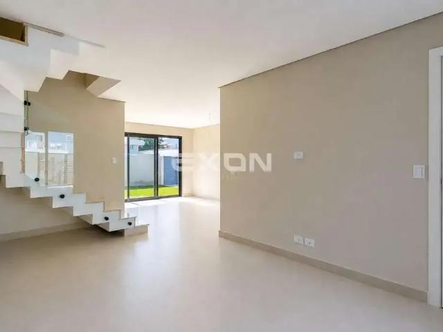 Casa / Sobrado para Venda em Curitiba/PR Bom Retiro 3 Quartos
