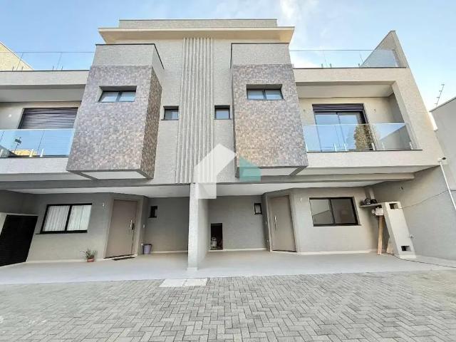 Casa / Sobrado para Venda em Curitiba/PR Bom Retiro 3 Quartos