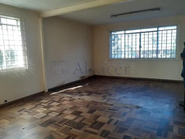 Casa / Sobrado para Venda em Curitiba/PR Bom Retiro 10 Quartos