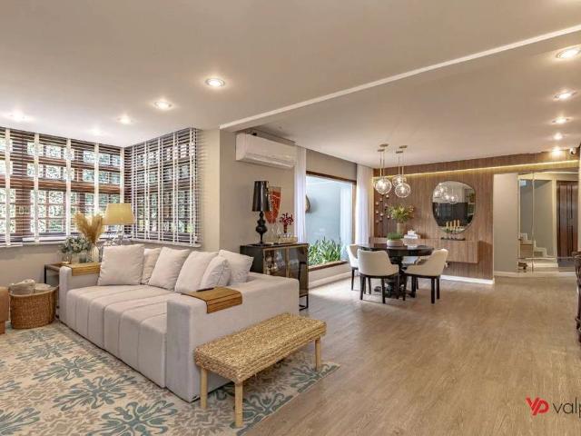 Casa / Sobrado para Venda em Curitiba/PR Bom Retiro 4 Quartos