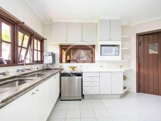 Casa / Sobrado para Venda em Curitiba/PR Bom Retiro 4 Quartos