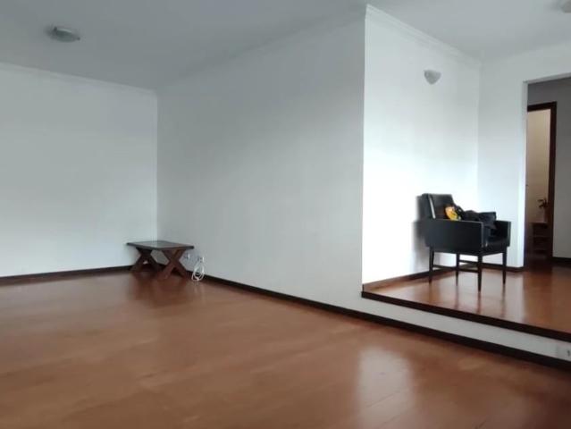 Casa / Sobrado para Venda em Curitiba/PR Bom Retiro 4 Quartos