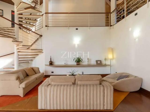 Casa / Sobrado para Venda em Curitiba/PR Bom Retiro 4 Quartos