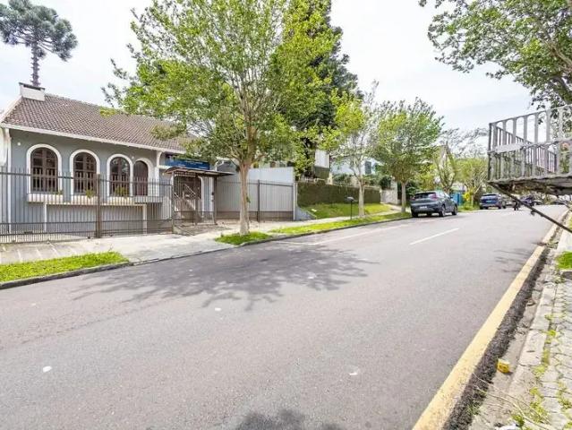 Casa / Sobrado para Venda em Curitiba/PR Bom Retiro 5 Quartos
