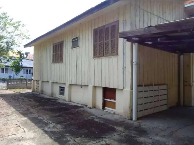 Casa / Sobrado para Venda em Curitiba/PR Bom Retiro 5 Quartos