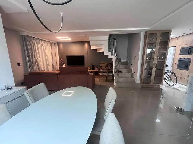 Casa / Sobrado para Venda em Curitiba/PR Bom Retiro