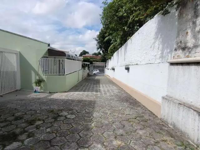 Casa / Sobrado para Venda em Curitiba/PR Boqueirão 4 Quartos