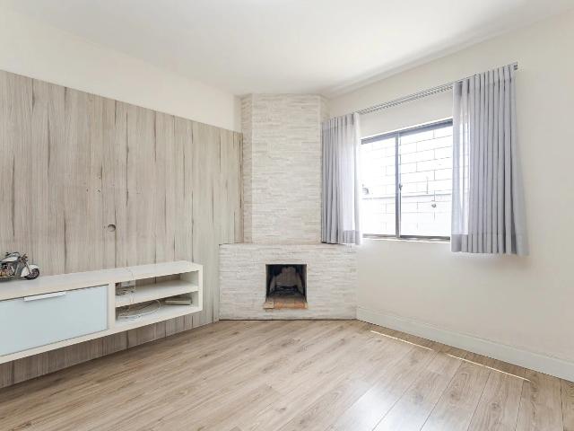Casa / Sobrado para Venda em Curitiba/PR Boqueirão 4 Quartos
