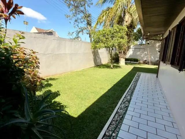 Casa / Sobrado para Venda em Curitiba/PR Boqueirão 4 Quartos