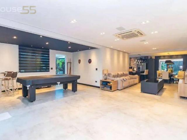 Casa / Sobrado para Venda em Curitiba/PR Boqueirão 5 Quartos