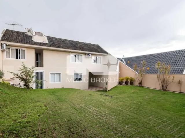 Casa / Sobrado para Venda em Curitiba/PR Boqueirão 5 Quartos