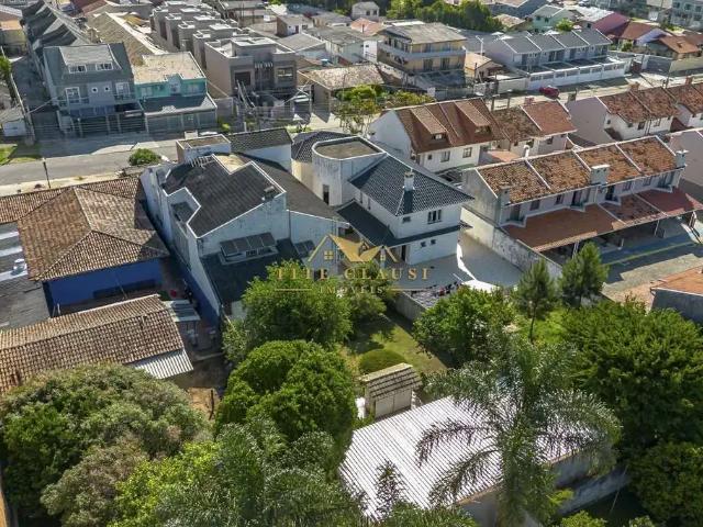 Casa / Sobrado para Venda em Curitiba/PR Boqueirão 5 Quartos