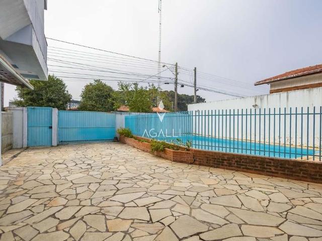Casa / Sobrado para Venda em Curitiba/PR Boqueirão 6 Quartos