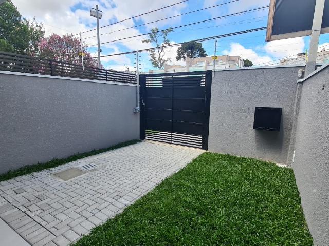 Casa / Sobrado para Venda em Curitiba/PR Boqueirão 3 Quartos