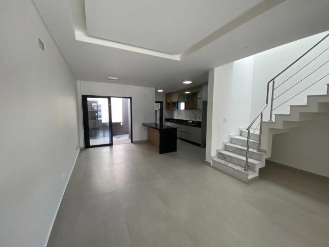 Casa / Sobrado para Venda em Curitiba/PR Boqueirão 3 Quartos