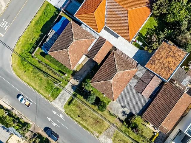 Casa / Sobrado para Venda em Curitiba/PR Boqueirão 3 Quartos