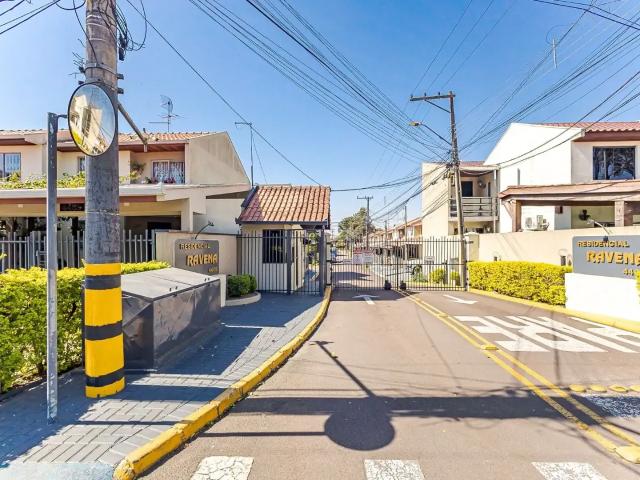 Casa / Sobrado para Venda em Curitiba/PR Boqueirão 3 Quartos