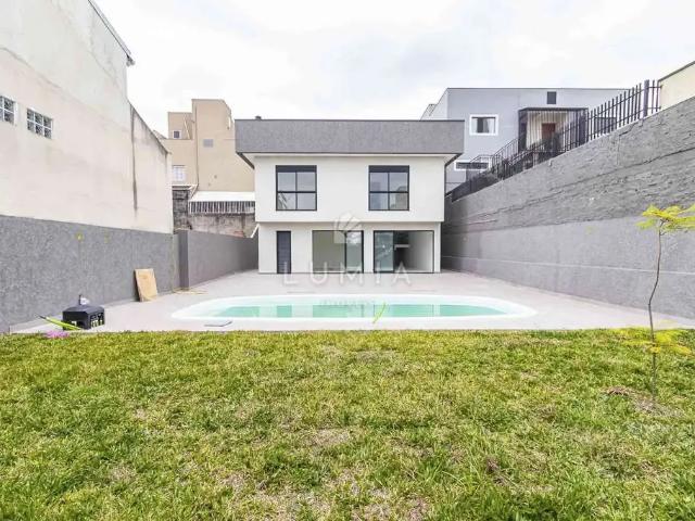 Casa / Sobrado para Venda em Curitiba/PR Boqueirão 3 Quartos