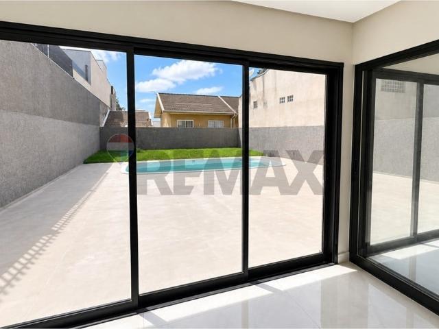 Casa / Sobrado para Venda em Curitiba/PR Boqueirão 3 Quartos