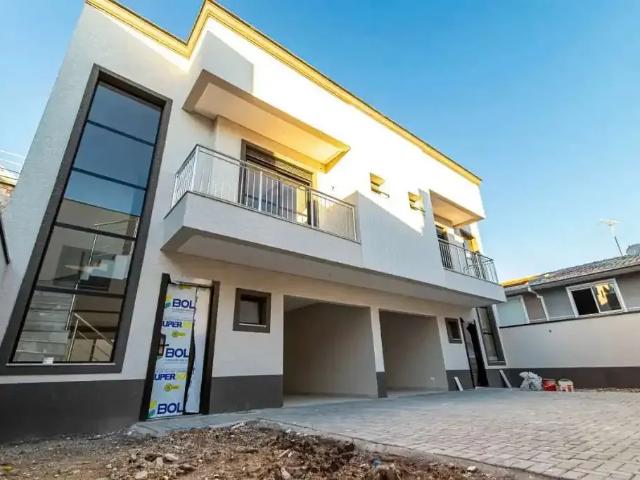 Casa / Sobrado para Venda em Curitiba/PR Boqueirão 3 Quartos