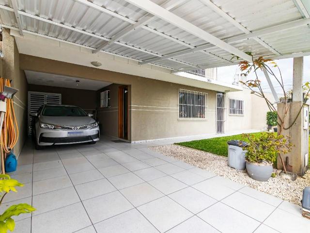 Casa / Sobrado para Venda em Curitiba/PR Boqueirão 3 Quartos