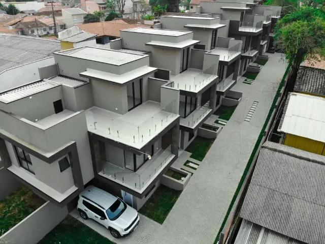 Casa / Sobrado para Venda em Curitiba/PR Boqueirão 3 Quartos