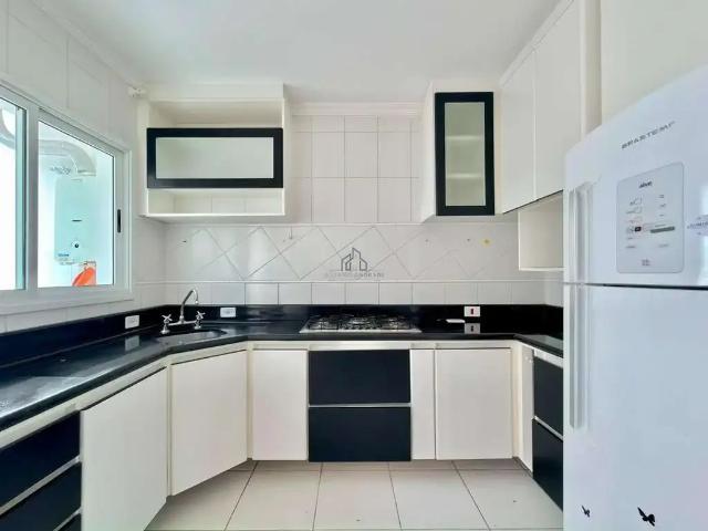 Casa / Sobrado para Venda em Curitiba/PR Boqueirão 3 Quartos