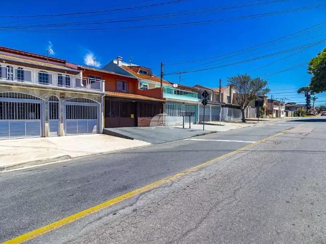 Casa / Sobrado para Venda em Curitiba/PR Boqueirão 3 Quartos