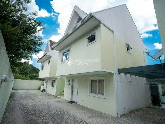 Casa / Sobrado para Venda em Curitiba/PR Boqueirão 3 Quartos