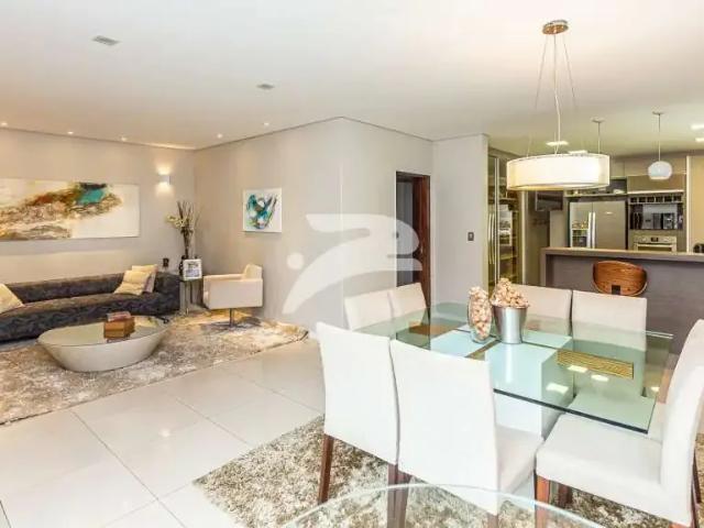 Casa / Sobrado para Venda em Curitiba/PR Cabral 6 Quartos