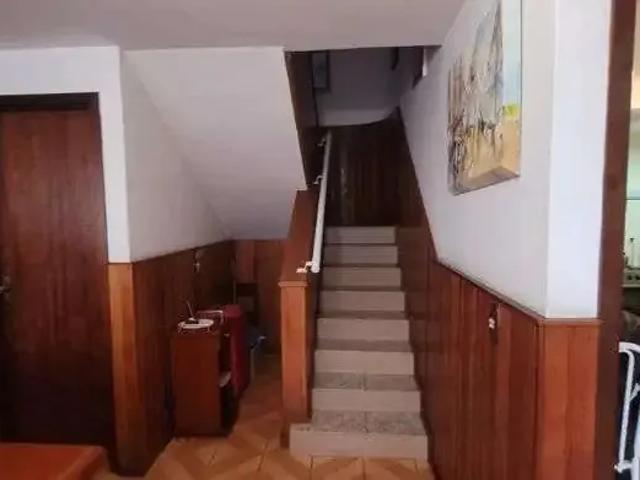 Casa / Sobrado para Venda em Curitiba/PR Cabral 2 Quartos